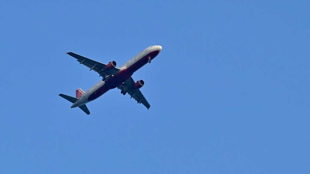 India Reopens 32 Airports Following De-escalation with Pakistan