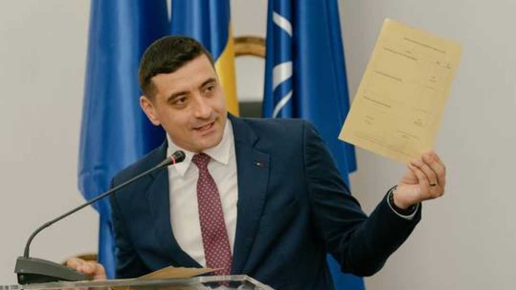 Romanian Presidential Frontrunner Slams ‘Authoritarian’ Macron