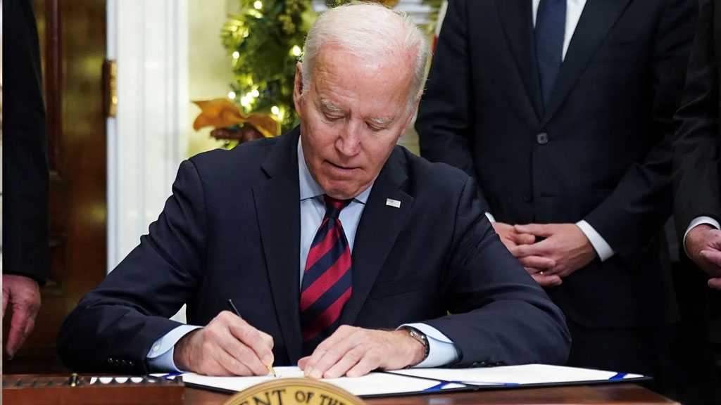 Trump Accuses Biden Aides of Treason, Claims Autopen Used to Bypass Presidential Authority