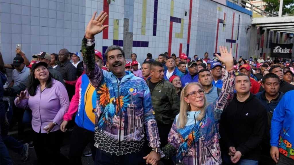  Maduro Celebrates Victory in Venezuela Elections as PSUV Dominates