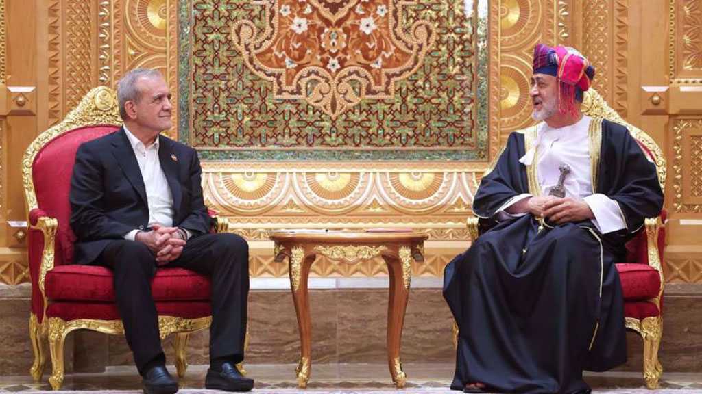 President Pezeshkian Praises Oman’s Role in Iran–US Talks, Pushes for Stronger Ties