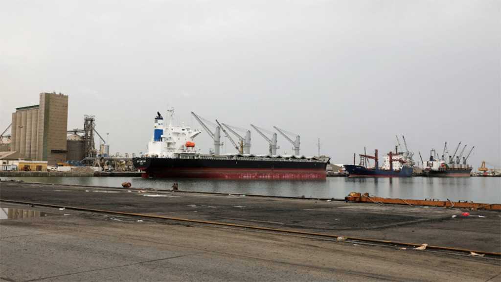 ’Israeli’ Warplanes Conduct Series of Airstrikes on Yemen’s Hudaydah Port