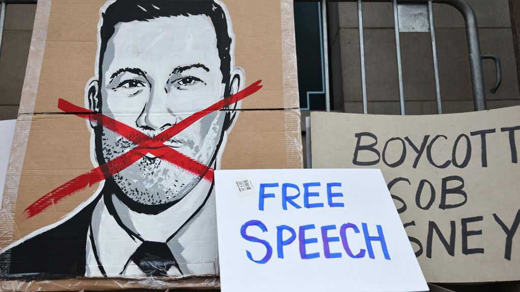 Trump Threatens TV Networks Over Negative Coverage Amid Kimmel Suspension Controversy