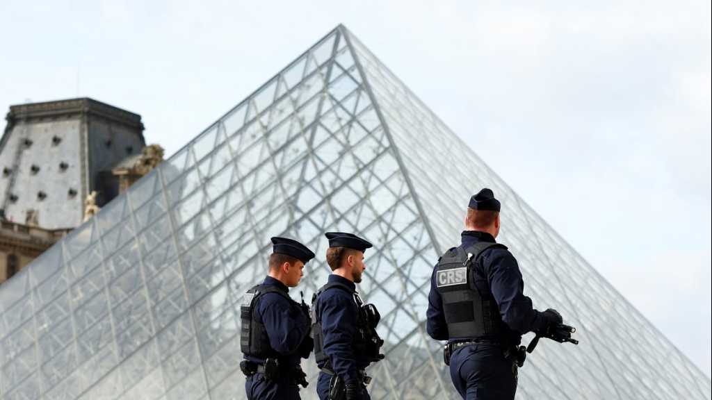 Louvre Robbery: Five New Suspects Arrested