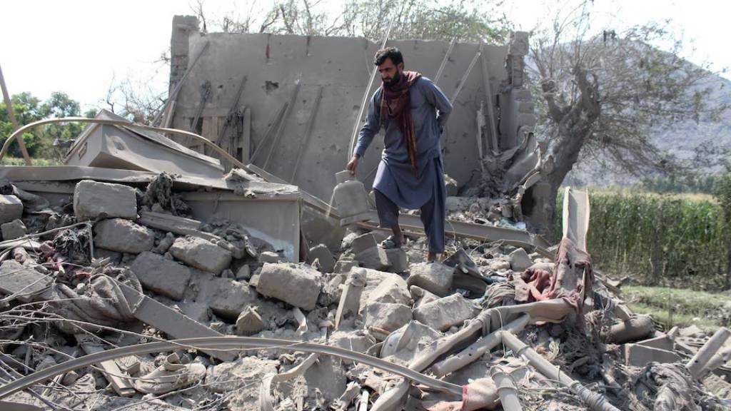 Pakistan Condemns Afghan Drone Incursion, Strikes 10 Sites
