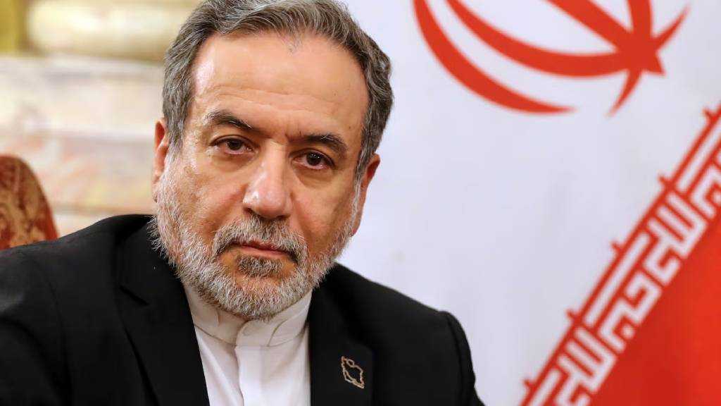 Araghchi: Iran Open to Talks, Ready to Withstand Apocalyptic War