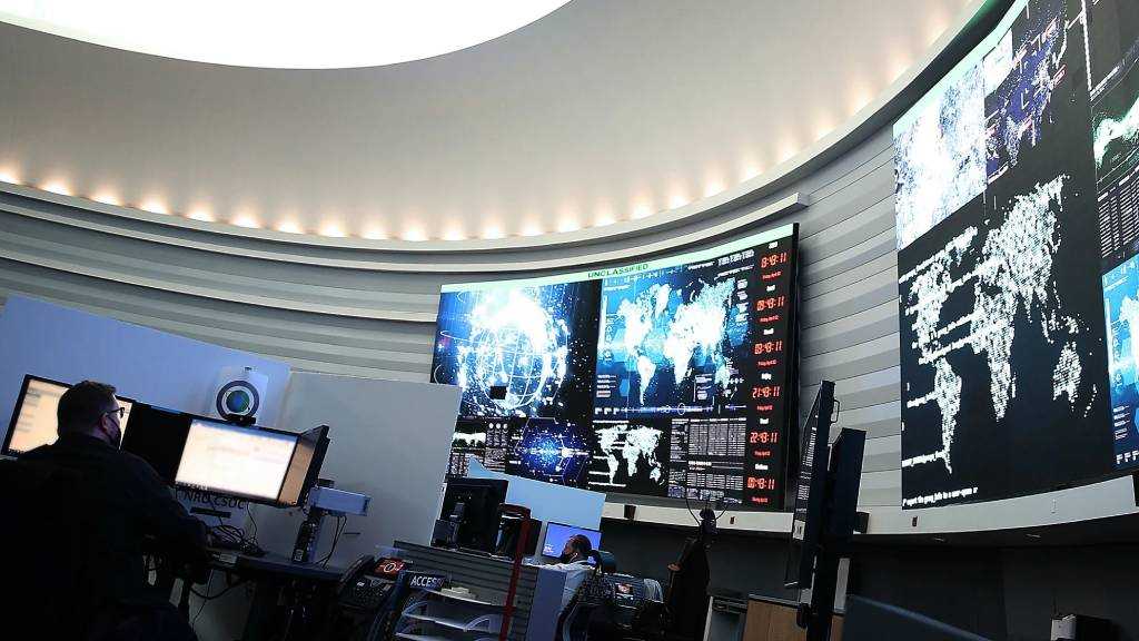 US Cyber Command Faces Pay Cuts Amid Autonomous Warfare Push