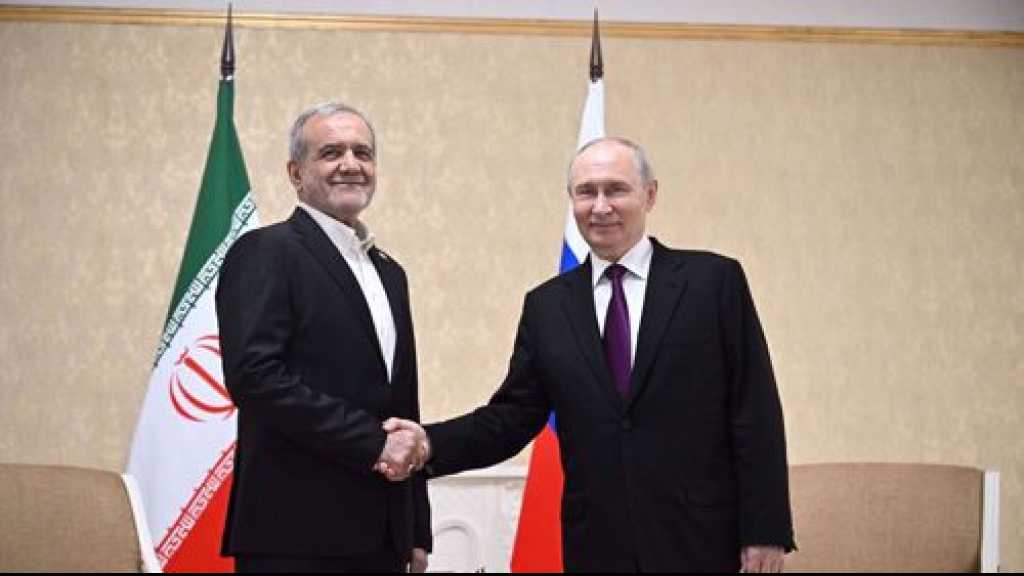 Pezeshkian to Putin: Iran Not to Leave Negotiating Table