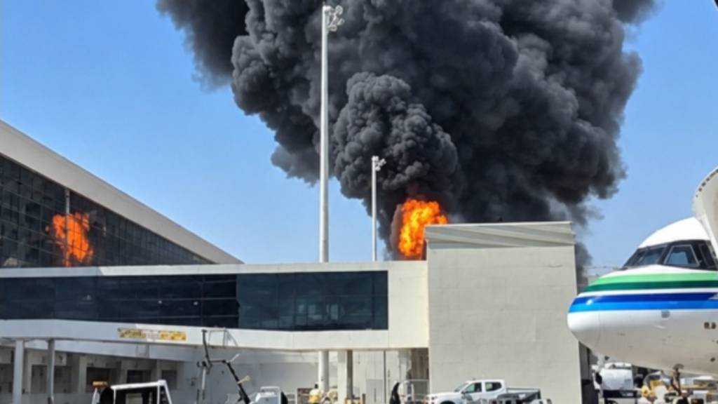 Riyadh Airport Sees near-Total Flight Shutdown