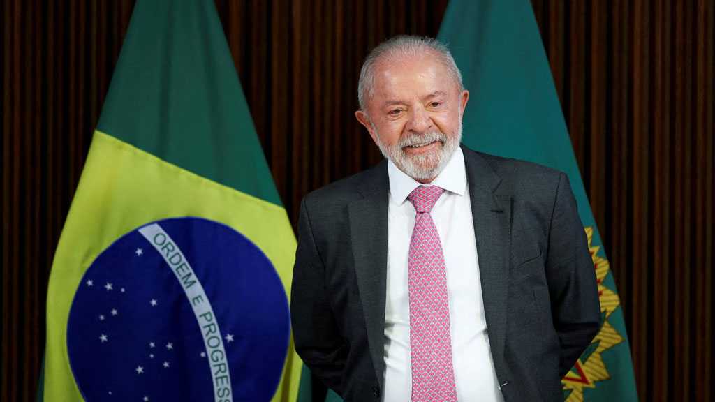 Lula Challenges Flavio Bolsonaro to Disclose Financial, Telephone Records 