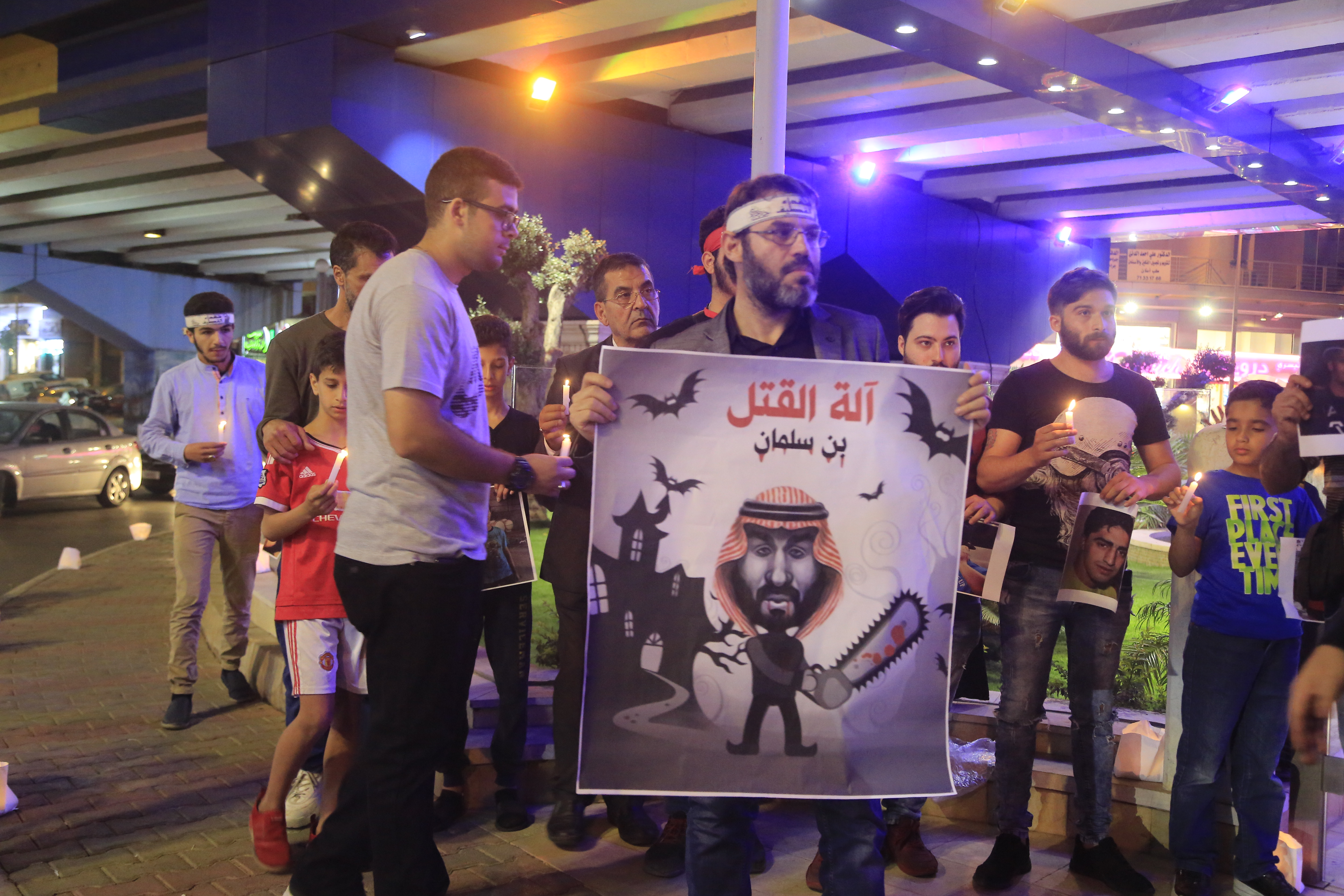 Against Al Saud’s Crime, Dahieh Shows Solidarity with Families of Qatif Martyrs