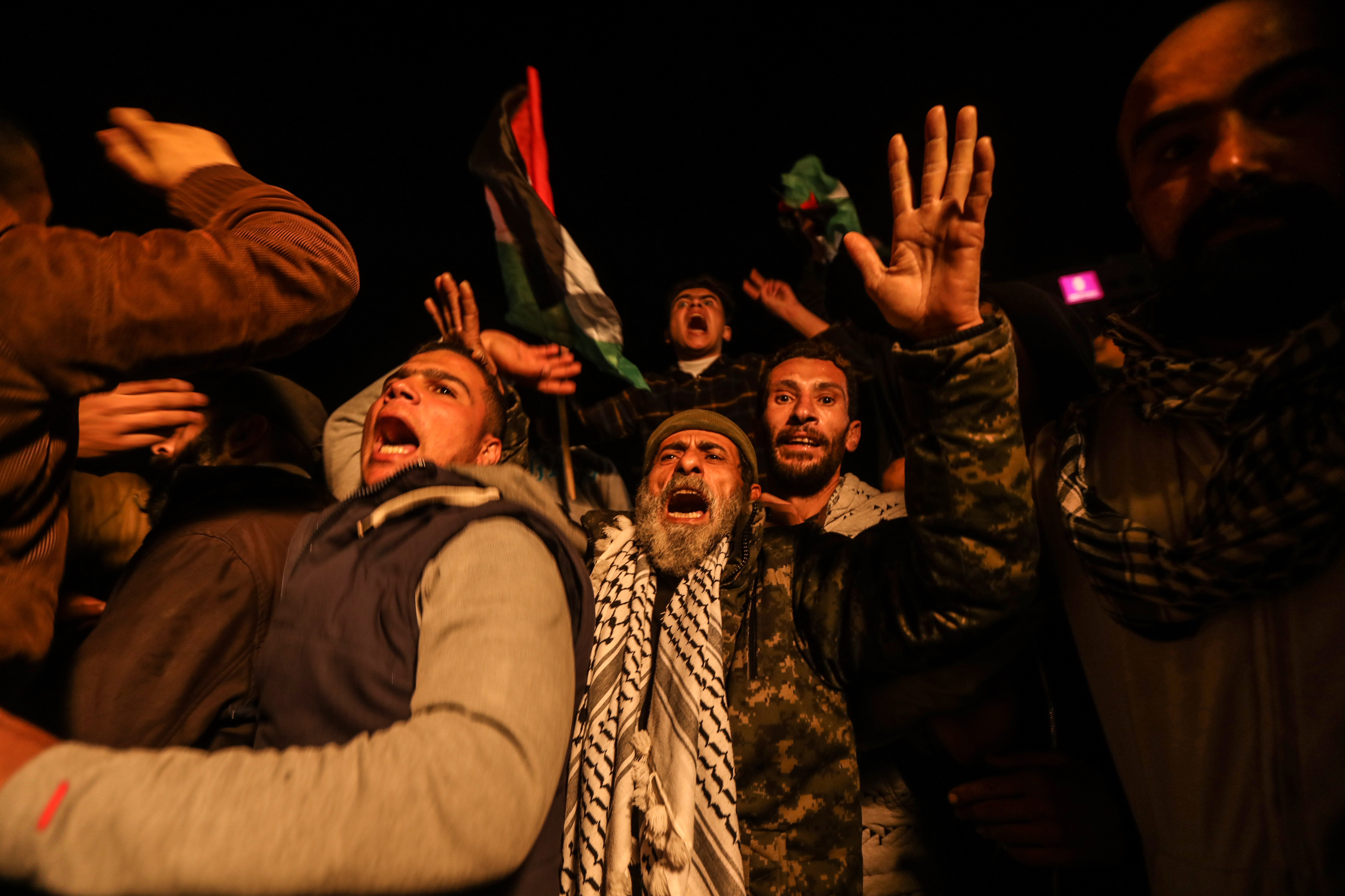 Against the ’Deal of the Century’: Gazans Stage Rallies, Burn ’Israeli’ Flag