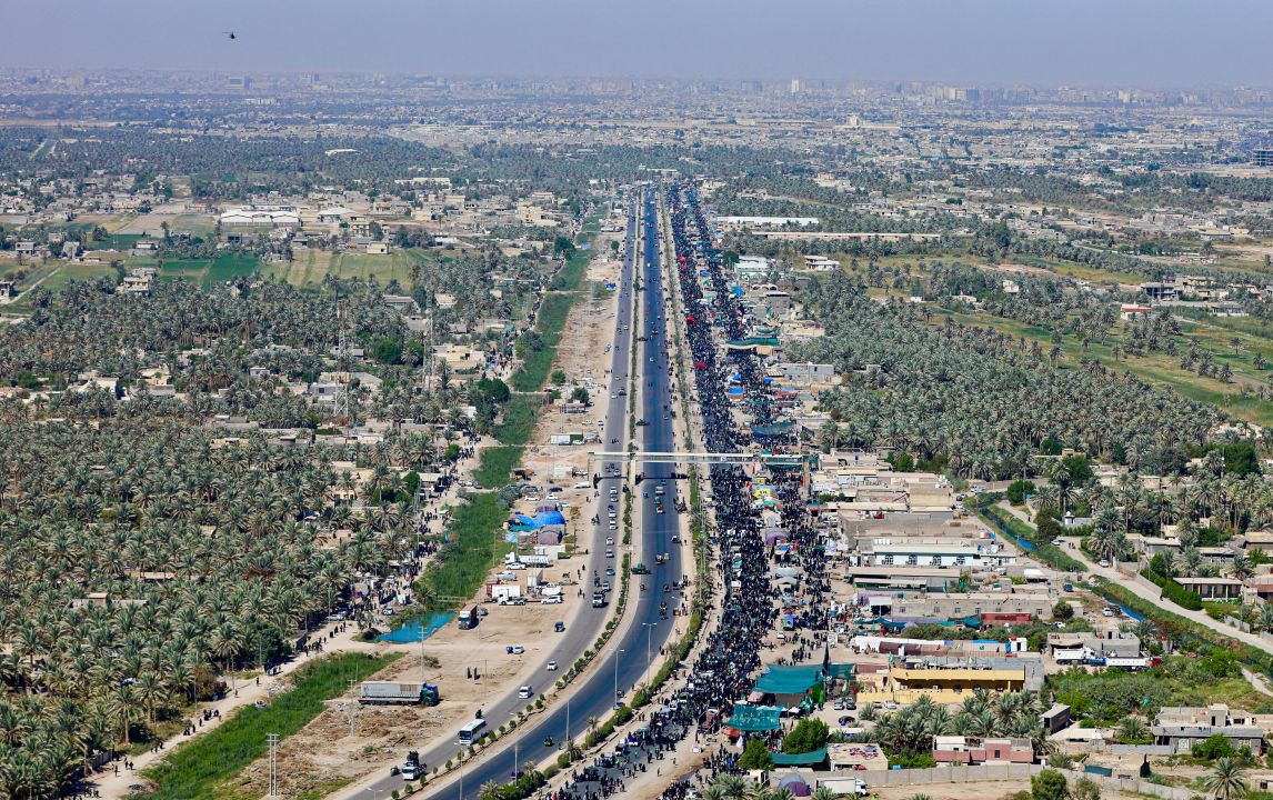 Millions Trek to Observe Imam Hussein [AS]’s Arbaeen in Iraq’s Holy City of Karbala [Photos]
