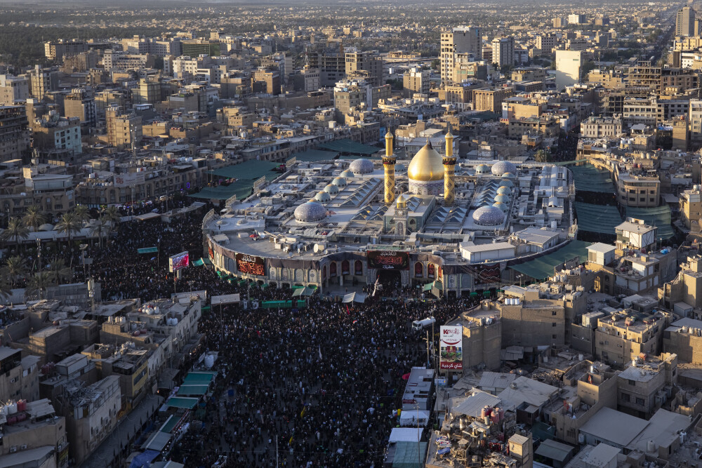 Millions Trek to Observe Imam Hussein [AS]’s Arbaeen in Iraq’s Holy City of Karbala [Photos]