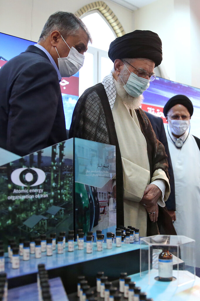 Imam Khamenei Visits Exhibition of Achievements in Iran’s Nuclear Industry