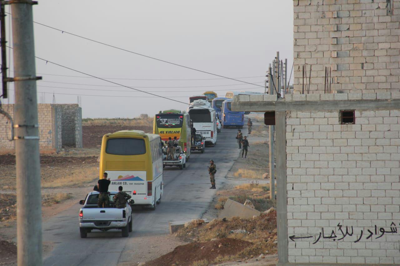 Evacuation of Besieged Kefraya, Foua Residents to al-Eis Corridor Continues 